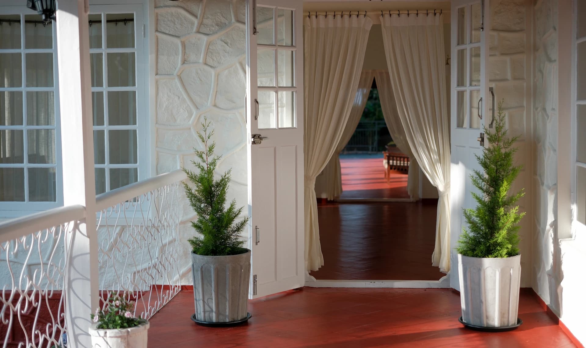 Architecture of Bungalows Built with Karinkal